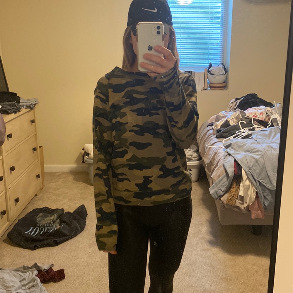 J. CREW sweatshirt